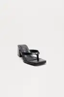 Evander Thong Mules(Black,5)