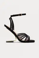 Vinetta Wedges