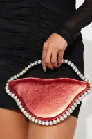 Smooch Clutch