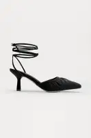 Hart Wrap Up Pumps