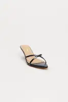 Stefania Kitten Heels(Black,6)