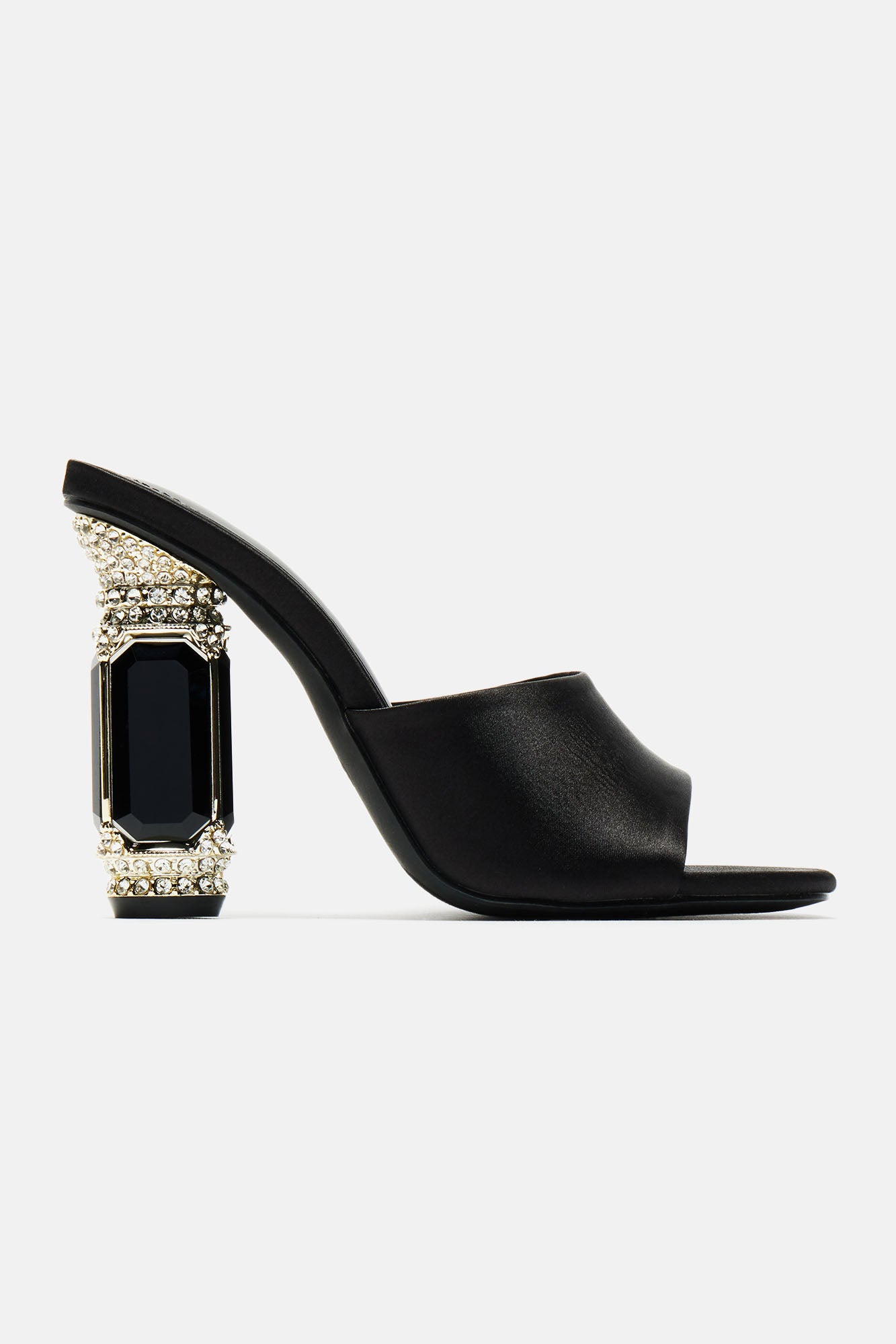 Ultimate Queen Mules