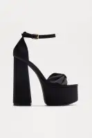 Kikie Ultra Platform Heels