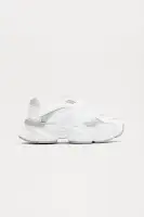 Axton Lace Up Sneakers