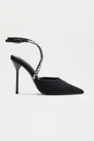 Patras Pumps