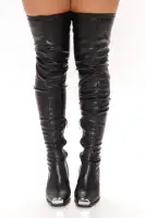 She Knows It Boots(Black,6)