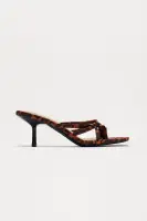 Kylo Thong Mules