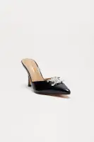 Aviva Hardware Pumps
