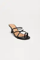 Katerine Mules