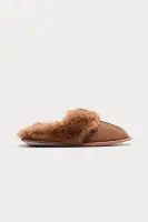 Cuddle Weather Fur Trim Slippers(Brown,S)