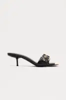Hugh Buckle Kitten Heels(Black,5.5)