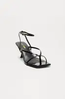 Nico Patent Heels(Black,5.5)