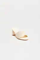 Bixby Embroidered Mules(White,6)